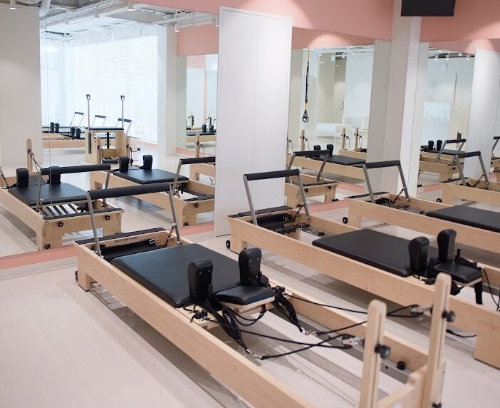 BREST PILATES&BODYMAKE 淡路 マシンピラティス×ウェイトトレーニング融合！